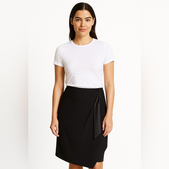 MAX MARA Crepe Wrap Skirt in Black Size 4 - Picture 1 of 7